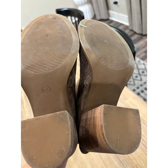 Steve Madden Booties - Size 8.5 - Picture 4 of 5